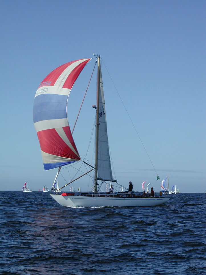 Kalina on port reach with spinaker